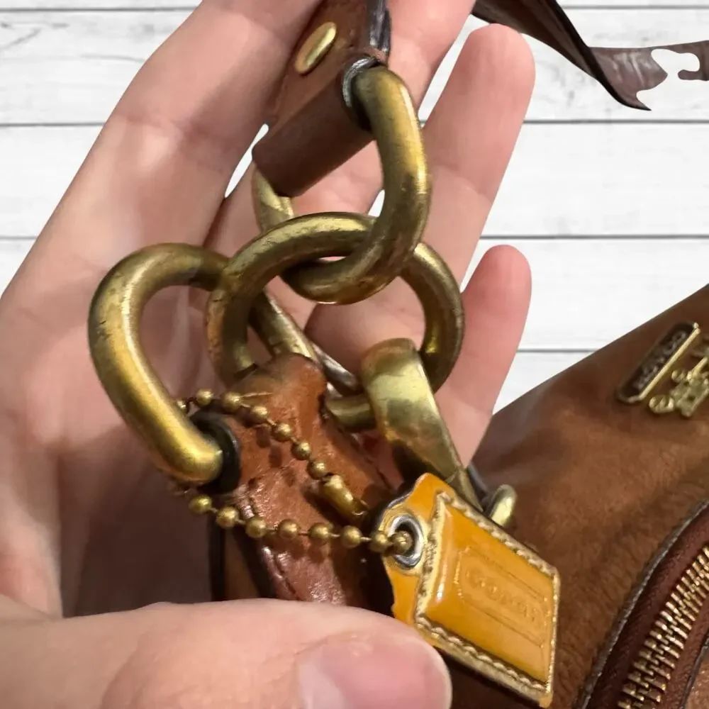 B8. COACH Madison 2-Way HOBO Bag Vintage - REHAB Bag - No-M0982-14304 - Picture 6 of 15